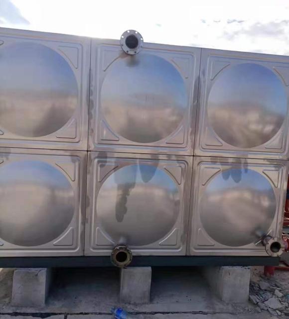 伊春组合式不锈钢水箱，玻璃钢水箱的替代品，不锈钢冲压板组合水箱